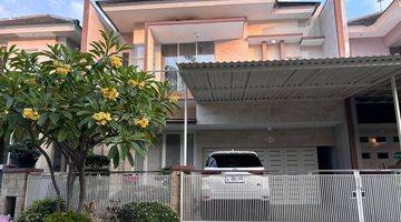 Gambar 5 Rumah San Antonio Pakuwon City Full Furnish, Row 3 Mobil