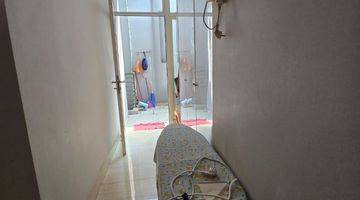 Gambar 3 Dijual Rumah Green Lake City , Hoek Danau , Semi Furnish