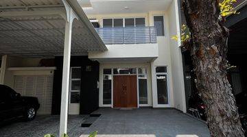 Gambar 2 Dijual Rumah Green Lake City Uk 10x18m2, 4 Lantai