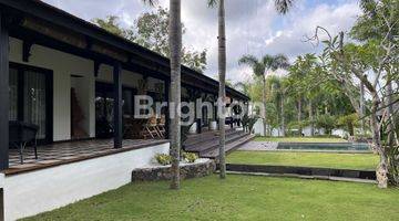 Gambar 1 Luxury Villa Tropis Mediterranean di Canggu – Harmoni Alam dan Kemewahan