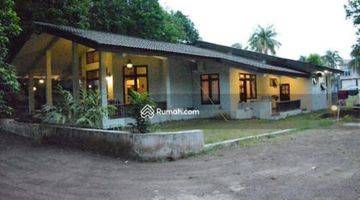 Gambar 5 Rumah mewah ,asri banyak pohon buah aman,nyaman