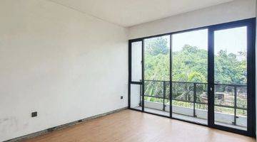 Gambar 5 Rumah 2 Lantai Furnished Dalam Komplek Lokasi Tenang,