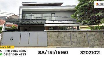 Gambar 1 Rumah Kedoya Azalea, Taman Kedoya Baru Kondisi Baru Dekat Tol Kb. Jeruk, 298m², 3 Lt