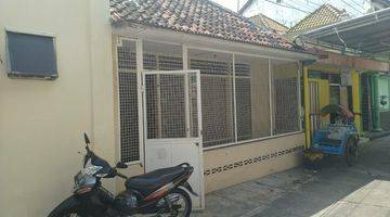 Gambar 1 RUMAH FURNISHED DI JL. JAGALAN GG. V SURABAYA BEA.A039