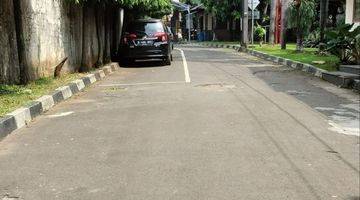 foto lainnya rumah mewah 2 lantai dalam