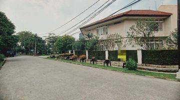 tampak depan rumah hook siap huni 2
