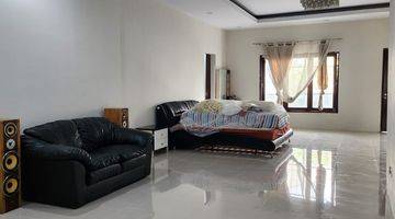 Gambar 3 Dijual Rumah Bagus Cluster Rome Pantai Indah Kapuk SHM Semi Furnished