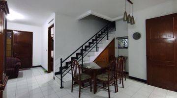 Gambar 5 Rumah 3 Lantai Furnished Murah Siap Huni Di Setra Duta, Bandung