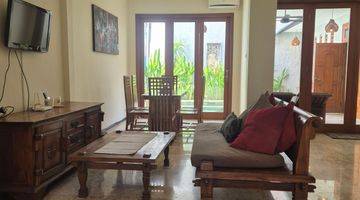 Gambar 1 Villa for rent at Kubu Anyar near to Pantai Kuta