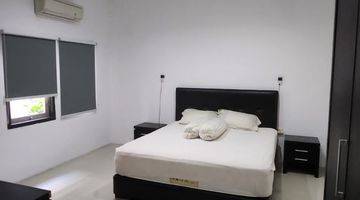 Gambar 3 Rumah Full Furnished Siap Huni di Griya Loka Bsd City