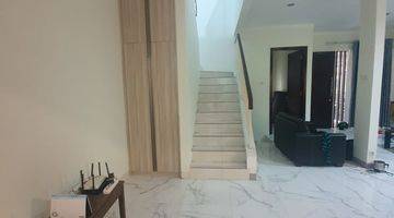 Gambar 1 Rumah Semi Furnished 2 Lantai Siap Huni di Discovery Bintaro Gb 13073