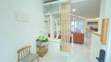 Gambar 1 Rumah 2 Lantai Bagus Semi Furnished di Golf Lake, Jakarta Barat