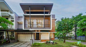 Gambar 1 Dijual Rumah Hoek 2 Lantai di The Spring, Grisea, Gading Serpong