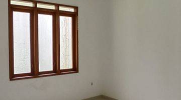 Gambar 5  Cuma 80jt Thn Rumah Komplek Mekar Wangi, Harga Bikin Ngebut 