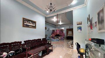 ruang tamu rumah cluster villa gading raya