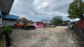 Gambar 2 Rumah Tepi jalan untuk usaha jalan adisucipto , Kubu Raya Pontianak