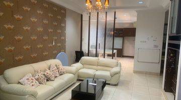 Gambar 1 Rumah 2 Lantai Bagus Semi Furnished di Bukit Gading Mediterania, Jakarta Utara