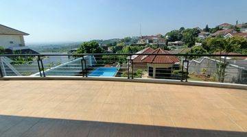 Gambar 4 Rumah Bawah Njop Kolam Renang Ada View Dan Taman Di Bukit Sari Semarang #9357