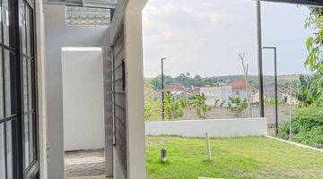 Gambar 2 Rumah Baru Hook 1 lantai Semi furnished di The Miles BSB city Semarang #8534