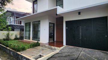 Gambar 1 Rumah Townhouse di Cilandak Jarang Ada Lokasi Strategis