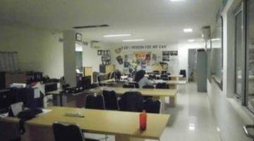 Gambar 5 Dijual Kantor ex Showroom di Jatinegara barat 