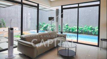 Gambar 1 Rumah Mewah Rasa Villa Sudah Full Furnished Dan Ada Kolam Renang di Kota Baru Parahyangan 