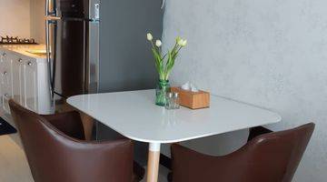 ruang makan apartement casa grande phase 2