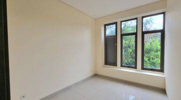 Gambar 2 Rumah Luxmore, Greenwich, Bsd City, Dekat Gerbang Cluster