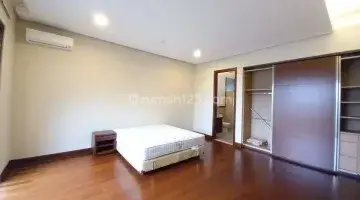 Gambar 3 Rumah Tinggal Disewakan Tipe 5 BR Pondok Indah Jakarta Selatan