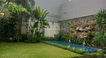 Gambar 5 Rumah Disewakan Tipe 5 BR Kemang Jakarta Selatan