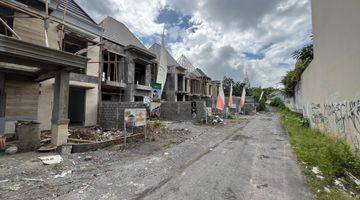 Gambar 1 Rumah Mewah Dalam Cluster New Verania Dekat Kampus Umy Jogja