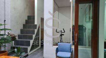 Gambar 3 Rumah 2 Lantai Bagus Semi Furnished di Taman Mutiara Cimahi, Cimahi