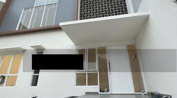 Gambar 3 2 Lantai Unfurnished Sertifikat Hak Milik di Jalan Pulo Nangka, Jakarta Timur