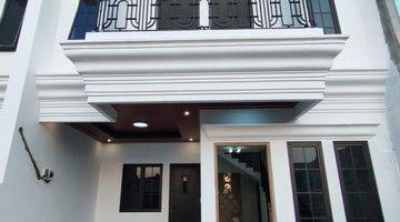 Gambar 2 Rumah baru design classic free biaya biaya di Bintaro