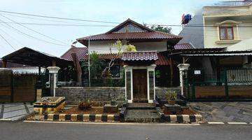 Gambar 1 Rumah Second Dalam Komplek Bebas Banjir Lokasi Strategis