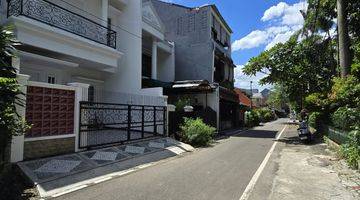 Gambar 3 Rumah Baru Siap Huni View Taman Di Taman Malaka