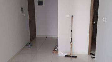 Gambar 2 Apartemen Taman Anggrek Residence 2 Kamar Tidur Bagus Unfurnished