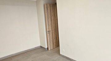 Gambar 2 Apartemen Menara Jakarta 2 Kamar Tidur Bagus Unfurnished