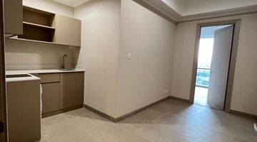 Gambar 2 Apartemen Menara Jakarta 2 Kamar Tidur Bagus Unfurnished