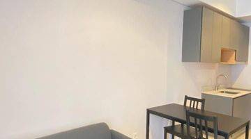 Gambar 2 Apartemen Taman Anggrek Residence 2 Kamar Tidur Bagus Furnished