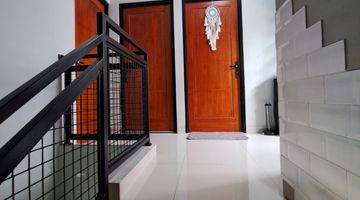 Gambar 5 Rumah Cantik 2 Lantai Modern Minimalis Dalam Townhouse di Cinere