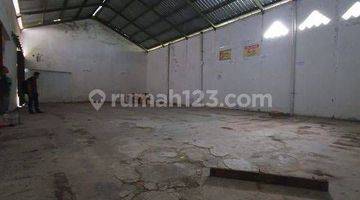 Gambar 2 Gudang Murah Sleman Dekat Rr Utara, Jln Raya Jogja solo, Rr Selatan, Ada Bangunan Utk Kantor, Akses Jalan Lebar, Kontainer wing Box