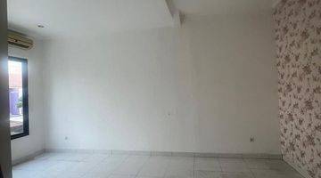 Gambar 1 Dijual Rumah Siap Huni Eternity The Icon