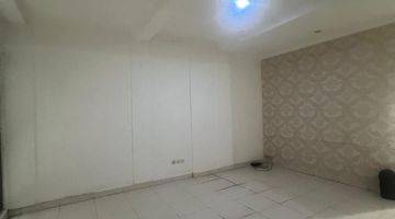 Gambar 2 Dijual Rumah Siap Huni Eternity The Icon