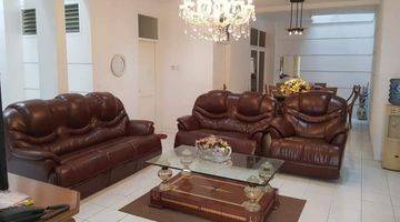 Gambar 2 Dijual Rumah Mewah Full Furnished Siap Huni di Pondok Indah