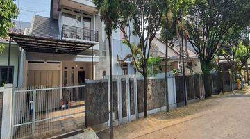 Gambar 1 Rumah 2 Lantai Bagus Unfurnished SHM di Batununggal Mulia 