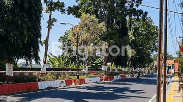 Gambar 3 RUMAH HITUNG TANAH ZONA PERDAGANGAN LOKASI NOL JALAN NASIONAL