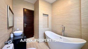 Gambar 4 Rumah Semi Vila Lokasi Premium, 10 Menit Ke Nook, Kerobokan