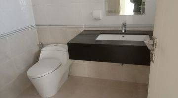 kamar mandi disewakan rumah hook di volta,