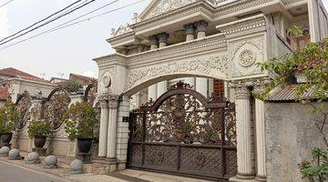 Gambar 5 RUMAH MEWAH DI SINDANGJAYA MANDALAJATI 